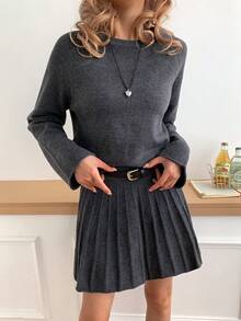 SHEIN Unity Set de 2 piezas con suéter y falda de estilo universitario para mujer - Gris Oscuro - Ver 5