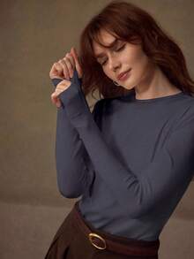 MOTF PREMIUM STRETCHY & SKIN-FRIENDLY SOLID COLOR ROUND NECK SLIM FIT FASHIONABLE LONG SLEEVE VERSATILE WOMEN'S BASE LAYER TOP - Grey - View 4