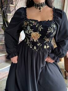 Lyrianda 大码中世纪提花复古宫廷公主优雅荷叶边A字及地长裙，适合秋冬季女性 - 黑色 - 查看 4