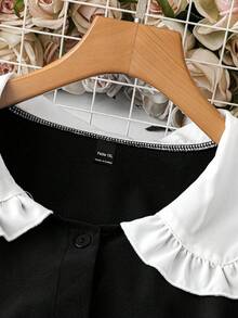 SHEIN PETITE CURVE 休闲、优雅、简约、可爱女式时尚百搭畅销纯色面料彼得潘领开衫，配有弹性短袖，黑白拼接设计，黑白配色，小码和大码连衣裙 - 黑與白 - 查看 5