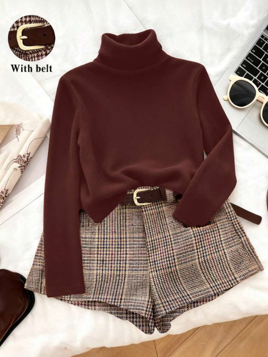 Franclia Retro-Chic Versatile Plaid Wool Suit With Belt, Perfect For Autumn And Winter, Paired With Shorts, Casual Shorts, Autumn And Winter Shorts, Turtleneck Knit Long-Sleeved Base Layer, Winter Outfit, Comfortable Women's Autumn And Winter Clothing, Autumn And Winter Women's Two-Piece Suit, Winter Outfit, Retro Plaid With Turtleneck Long-Sleeved Base Layer, New Year's Clothing Set, Brown Top, Winter Plaid Shorts.