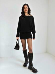 SHEIN Tall Vestido de suéter ajustado de manga larga negra con hombro asimétrico y cintura entallada, de estilo Y2K versátil, para uso casual/diario, con estética vintage estadounidense para otoño/invierno - Negro - Ver 3