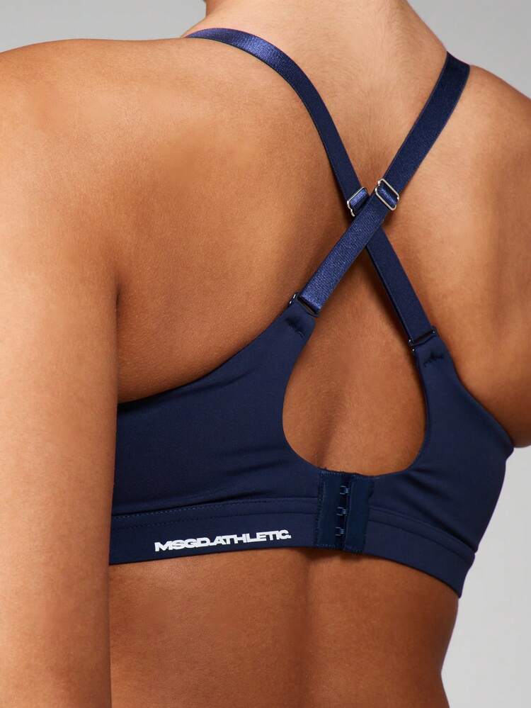 MISSGUIDED Active Cross Back Scoop Neck Sports Bra With Moisture Wicking Performance Fabric For Workout Training Gym Exercise Medium Support Athletic Compression Bra