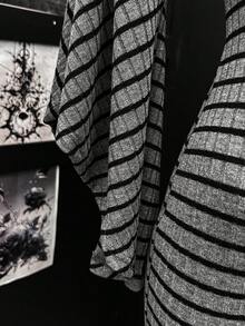 EgrlEra Damen Retro Dunkel Punk Sexy gestreiftes Strick-Minikleid