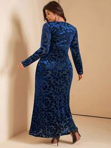 Comfylo 大码女式天鹅绒面料扭腰修身连衣裙 - 藍色 - 查看 3