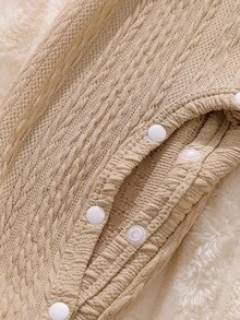 Bộ 3 bộ đồ liền thân dài tay, yếm và mũ cho trẻ sơ sinh, vải dệt kim Jacquard thêu hình chú gấu dễ thương - Màu be - Xem 5