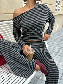 SHEIN EZwear 灰色条纹针织不对称肩长袖上衣和喇叭裤套装（女款） - 黑色 - 查看 3