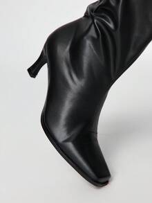 ROMWE Grunge Punk Women's Double-Breasted Decor Stiletto Heel Square Toe Over-The-Knee Boots For Christmas - Black - View 3