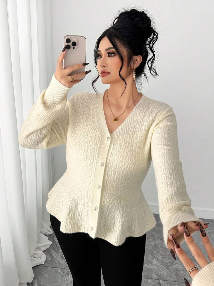 Dazy Plus Plus Size Women V-Neck Elegant Solid Color Fitted Cardigan Sweater, Suitable For Autumn/Winter