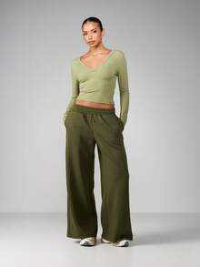 MISSGUIDED Women Wide Leg Sweatpants With Side Pockets Relaxed Fit Casual Lounge Pants Comfortable Elastic Waistband Joggers For Everyday Wear - Green - View 3