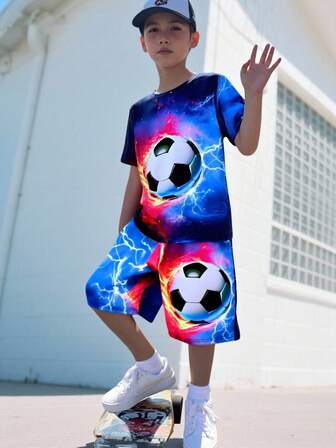 Fantacosmos 2 件套男童休闲彩色 3D 足球印花短袖 T 恤和短裤套装