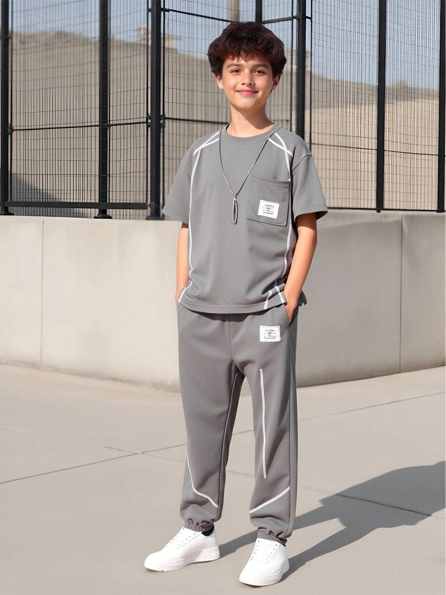 2pcs/Set Older Boys' Casual Simple White Striped Pocket Design Short Sleeve T-Shirt And Knit Drawstring Pants Sports Outfit, Spring/Summer