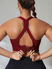 SHEIN Rhythm Era Plus Size Solid Color Basic Racerback High Stretch Sports Bra For Chinese New Year