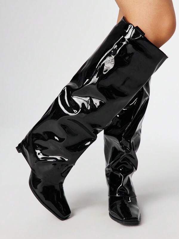 ROMWE Grunge Punk Botas altas de mujer de punta afilada con pliegues de cuero brillante