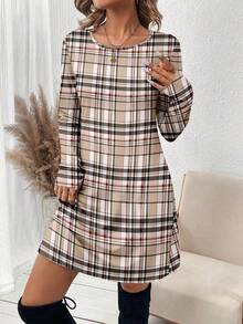 SHEIN LUNE Váy ngắn họa tiết kẻ caro nâu phong cách Anh cổ điển dành cho nữ, phù hợp cho mùa thu/đông, sang trọng cho các buổi hẹn hò, tiệc tùng, đi chơi và đi làm - Nhiều màu - Xem 3