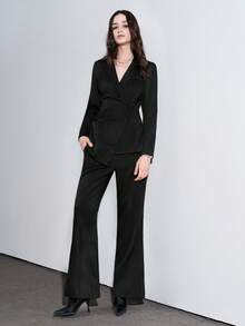 Lumivelle Bộ vest nữ dài tay màu đen dệt kim với ve áo nhọn. - màu đen - Xem 5