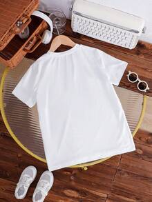 SHEIN Áo thun cổ tròn tay ngắn cho bé gái, phù hợp cho mùa xuân và mùa hè, mặt trước có họa tiết cô gái phong phú, đa năng và thời trang để mặc hàng ngày - trắng - Xem 2