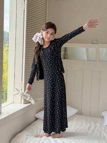 DAZY 两件套少女碎花针织开衫和修身吊带睡裙睡衣套装，秋季款 - 黑色 - 查看 4