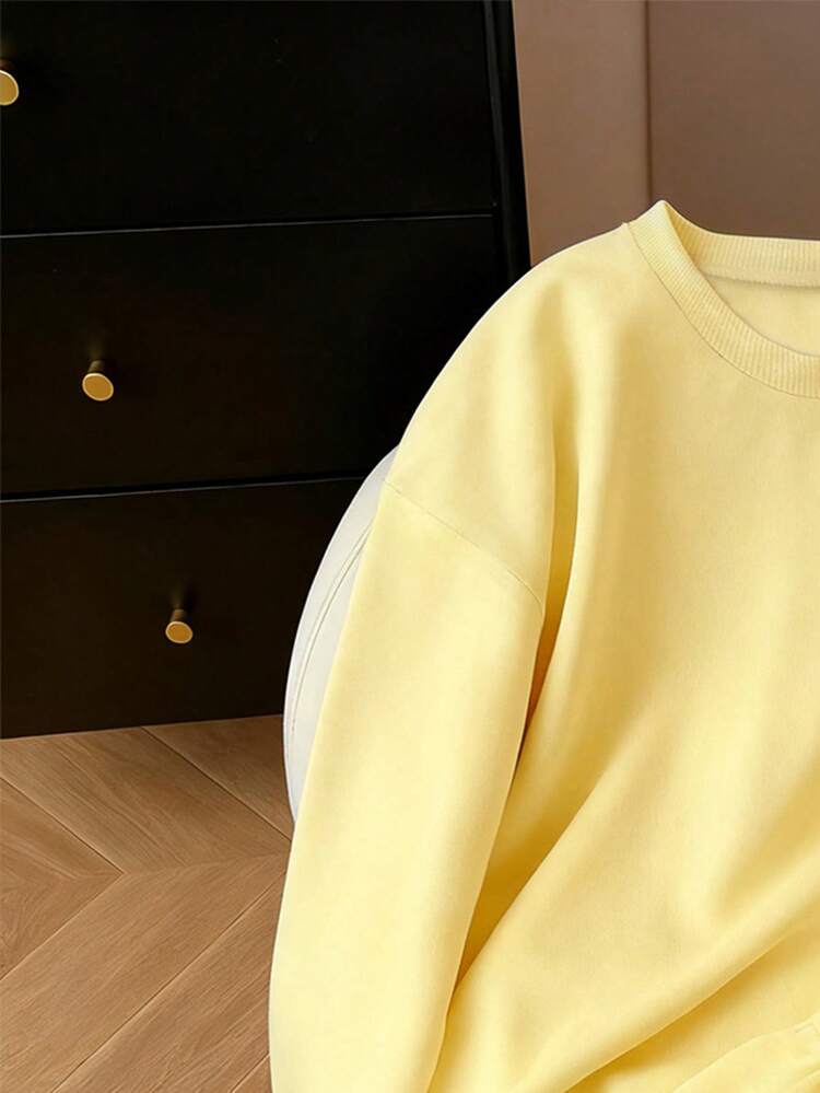 SHEIN 两件套女士柠檬刺绣黄色圆领长袖上衣和裤子套装 - 黃色 - 查看 3