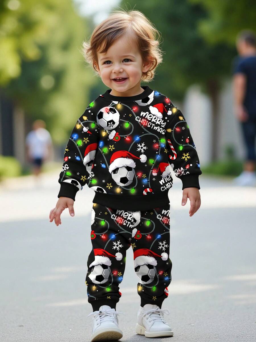 SHEIN Set di tuta casual e morbida in maglia per bambino, stile minimalista classico, caldo e confortevole, con motivo natalizio e calcio, adatto per autunno/inverno - Multicolore - Visualizzare 1