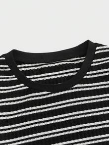 Manfinity VCAY 男士圆领长袖时尚休闲条纹T恤 - 黑與白 - 查看 3