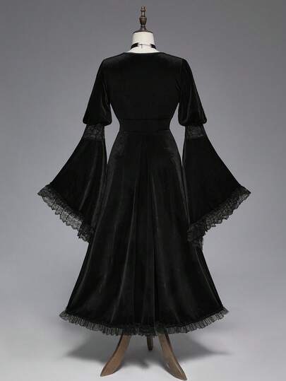 Goth Gothic Elegant Palace Style Deep V-Neck High Slit Oversized Bell Sleeve Lace & Velvet Patchwork Fitted Jacket