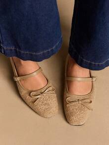 Rosivie Women's Casual Versatile Commuting Minimalist Flats - Khaki - View 6
