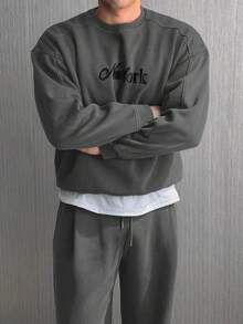 DAZY Men's Letter Embroidered Fleece Crew Neck Pullover Sweatshirt Set, Charcoal Grey, Autumn/Winter - Grey - View 6