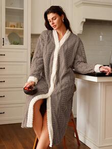 SHEIN 撞色滚边单排扣提花加厚绒面开衫睡袍，长袖家居服