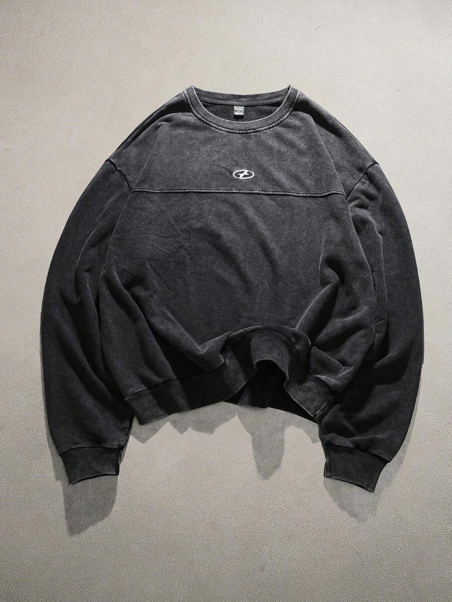 AXEPEAK Men's Standard Size Casual Sweatshirt, Crew Neck Pullover With Embroidery, Black Patchwork & Flocking Design, Long Sleeve Top - Black - View 1