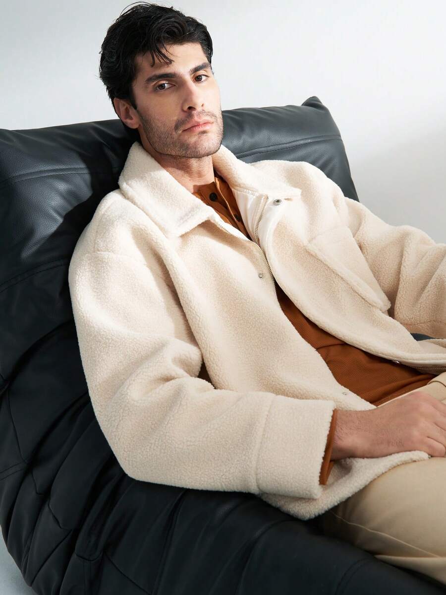 Airaco Áo khoác nam tay dài màu trơn, túi cài nút phía trước, mùa thu/đông - Màu be - Xem 1