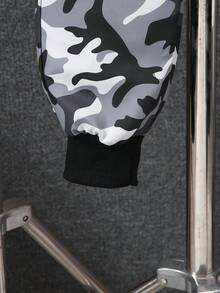 SHEIN 2pcs Set For Tween Boys: Letter Print Short Sleeve T-Shirt And Camo Print Pants