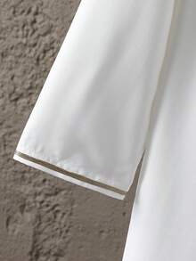 SHEIN 青少年男童极简金色印花长袍，传统服饰，长袖阿拉伯服装，简约廓形，节日版