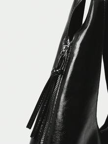 SHECARRY Tote Bag - Black - View 6