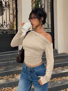 SHEIN Unity Áo thun dài tay nữ cổ lệch, xếp ly, kiểu dáng Y2K - Màu be - Xem 3