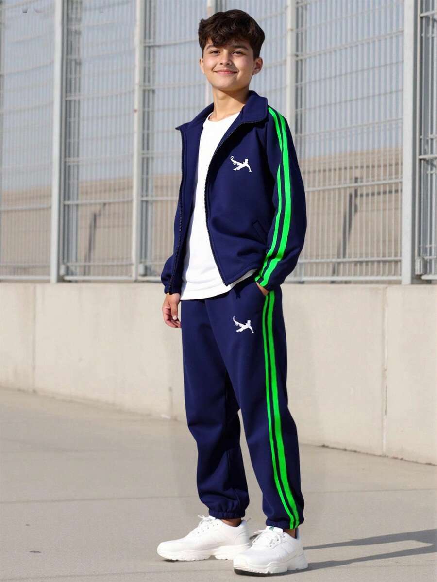 Vacaura 2 件套青少年男童休闲运动街头足球剪影反光条纹立领夹克和运动裤套装，秋冬 - 藍色 - 查看 1