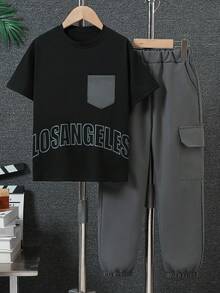 SHEIN Vacaura Bộ 2 món cho bé trai tuổi mới lớn: Áo thun tay ngắn in chữ và quần dài túi màu trơn - Xám - Xem 2