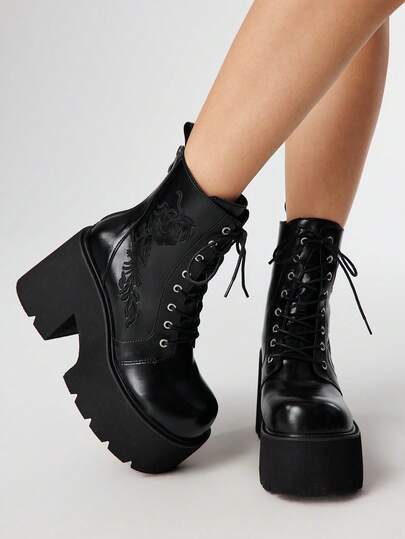 Stivaletti alla caviglia da donna stile casual gotico scuro con zeppa, punta tonda, stile punk con ricamo floreale in pelle, tacco chunky, adatti per uso all'aperto, pendolarismo, feste, discoteche