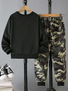 SHEIN Vacaura Tween Boy Outdoor Warm Minimalist Camo Print Utility Pants And Hoodie 2 Pieces Set - Army Green - View 2