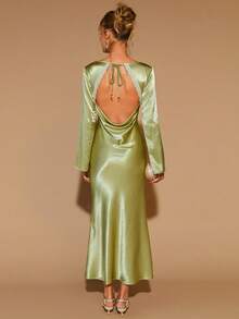 COSMINA 女士时尚优雅浪漫V领露背连衣裙 - 綠色 - 查看 1