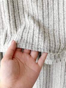 SHEIN 3 件套青少年女孩休闲日常搭配吊带背心、长袖开衫和松紧腰直筒裤针织套装，杏色 - 杏色 - 查看 11