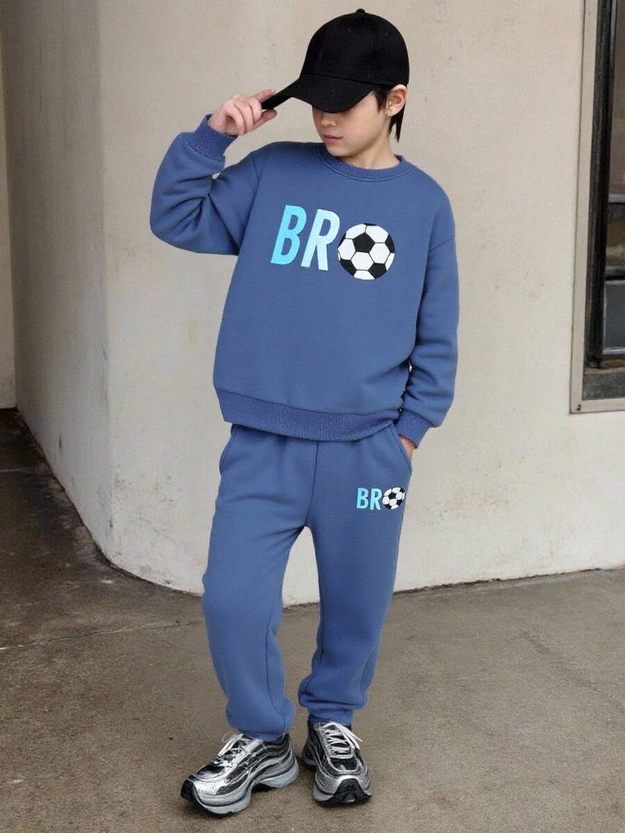 2 件套男童休闲足球印花圆领长袖运动衫和抽绳运动裤套装，春秋季 - 彩色 - 查看 1