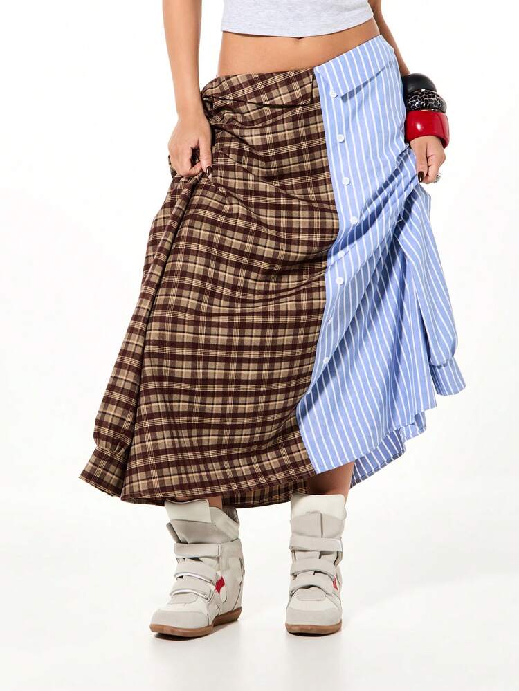 SUMWON WOMEN Asymmetrischer Rock mit Mustermix und Hemdeinsätzen.