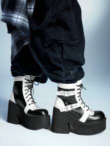 Sugerpunk Botas de tobillo con tacón alto, suela gruesa y diseño de hebilla de color contrastante para mujer - Blanco - Ver 6