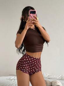 CovetEZ 休闲波点褶皱短裤，时尚又性感 - 棕色 - 查看 5