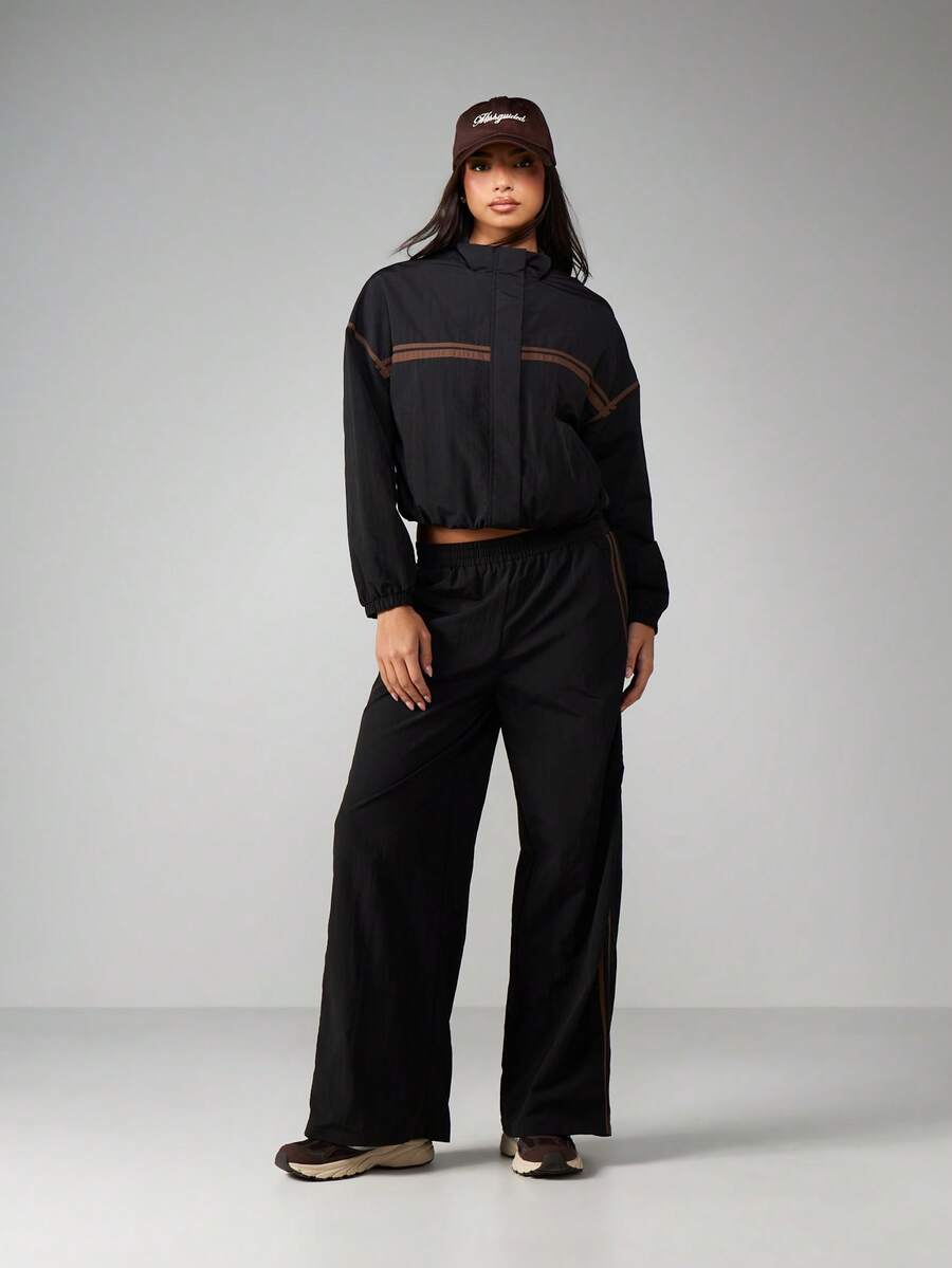 MISSGUIDED Chaqueta cortavientos de nailon con detalles de rayas marrones en contraste, puños acanalados, cierre de cremallera completa, ropa de exterior casual para otoño e invierno - Multicolor - Ver 1