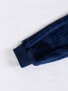 Genkimix Kids 2pcs Young BoyBlue & White Reversible Fleece Monster Claw Hooded Jumpsuit With Gloves Pajama Set Shark Sleepsuit Toddler Pajamas Boy Pajamas Night Clothes For Kids Kids Kigurumi