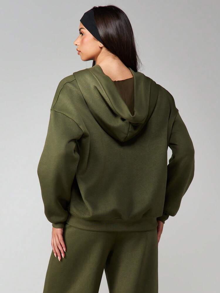 MISSGUIDED Olive Green V-Neck Hoodie With Drawstring And Centre Pocket Long Sleeve Pullover Sweatshirt For Women Fall Winter Casual Wear