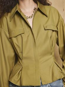 Aveloria Damen Jacke aus gewebter Baumwollmischung mit Hemdkragen und Reißverschluss, mit Fake-Taschen, geeignet für den täglichen Arbeitsweg - Senfgelb - Übersicht 2