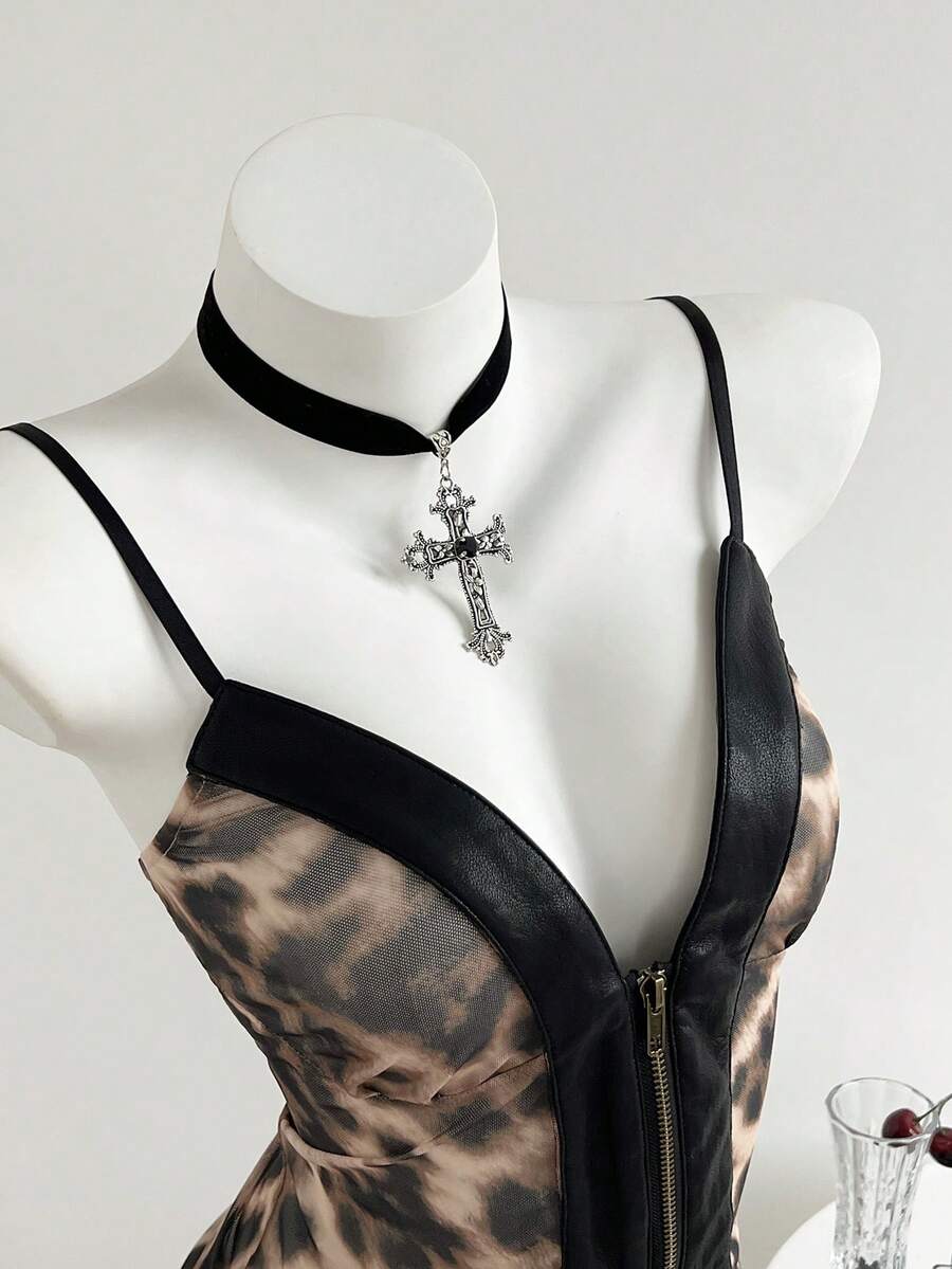 Elamini Women's Sexy V-Neck Leopard Print Sleeveless Slim Fit Camisole Top, Suitable For Party And Evening Wear - Multicolor - View 1